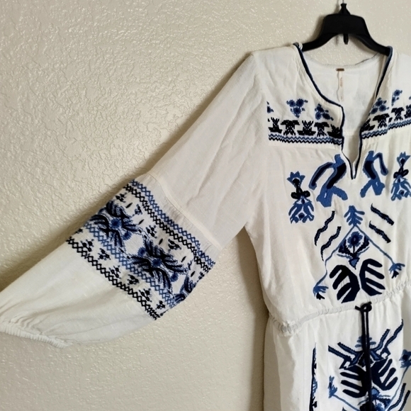 Free People Anouk Mini Dress with Embroidery sz S - Picture 7 of 9